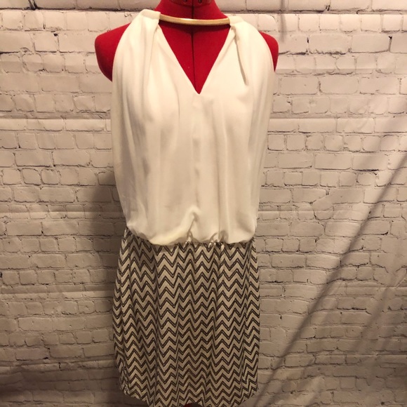 Guess dress cream and gold - Picture 2 of 8